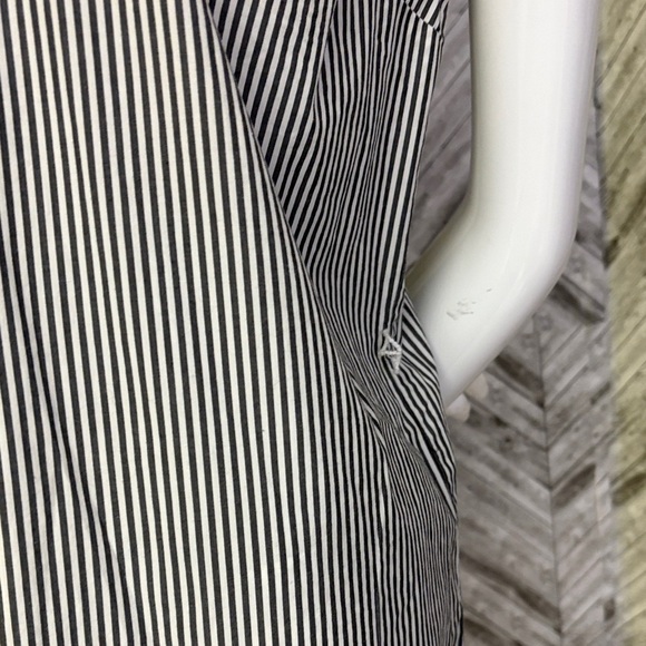 Tommy Hilfiger gray and White Striped Dress, size medium - Picture 5 of 12